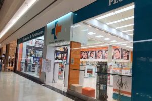 Chester Farmacias & Perfumer&iacute;as Palmares