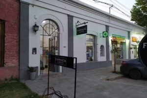 Farmacia Alberdi