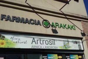 Farmacia Arakaki