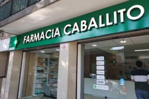 FARMACIA CABALLITO