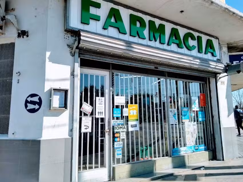 FARMACIA CASANOVA S.C.S.