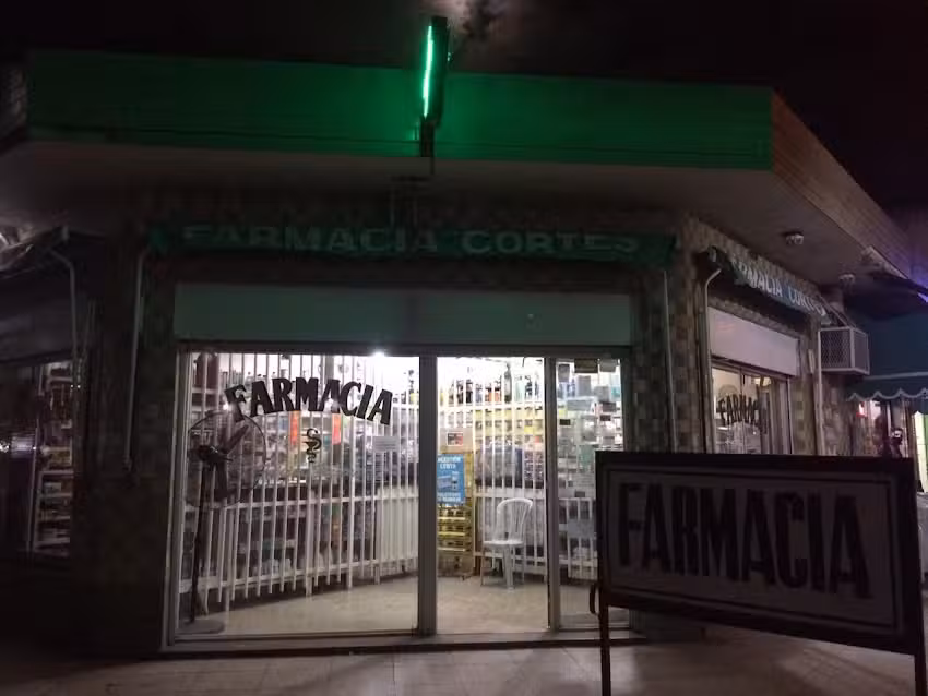 Farmacia Cort&eacute;s