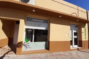Farmacia Curuzu (Crespo)