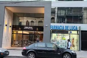 FARMACIA DE LUCA S.R.L