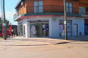 Farmacia del &Aacute;guila &ndash; Barrio Frino