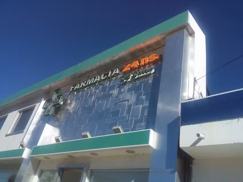 Farmacia Del Barrio