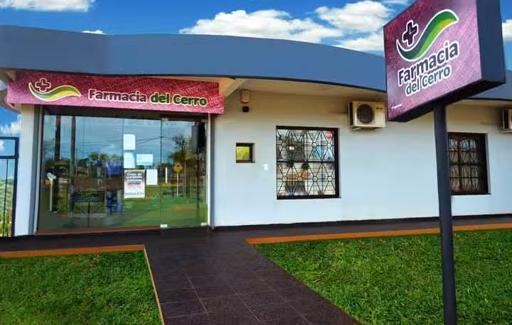 Farmacia &ldquo;Del Cerro&rdquo;