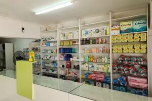 Farmacia del Este Dos