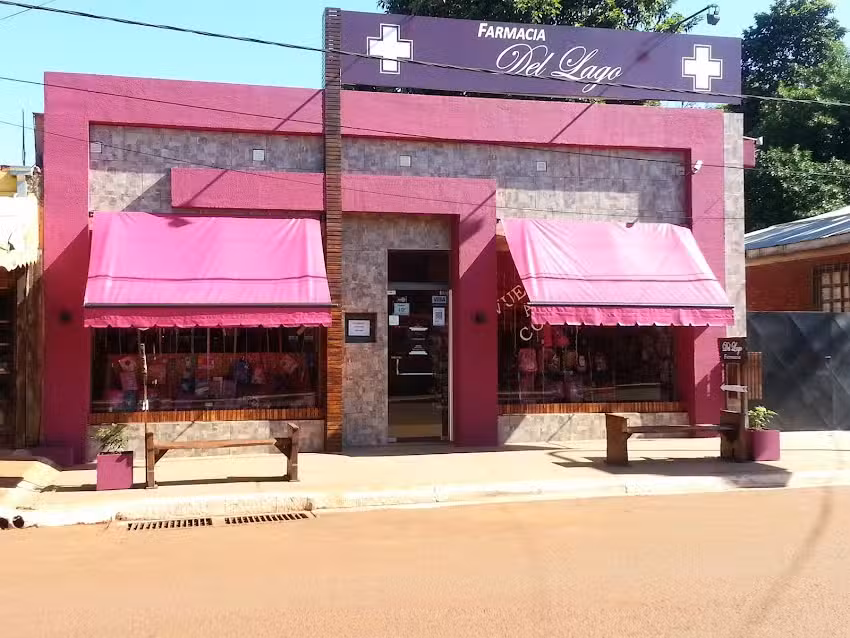 Farmacia Del Lago