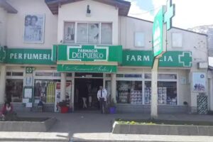Farmacia del Pueblo