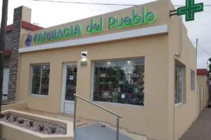 Farmacia Del Pueblo