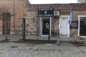 Farmacia Del Pueblo