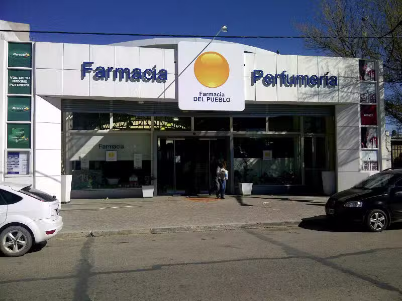 Farmacia del Pueblo