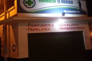 Farmacia El Obrero