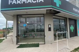 Farmacia Famuni
