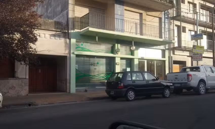 Farmacia F&eacute;nix