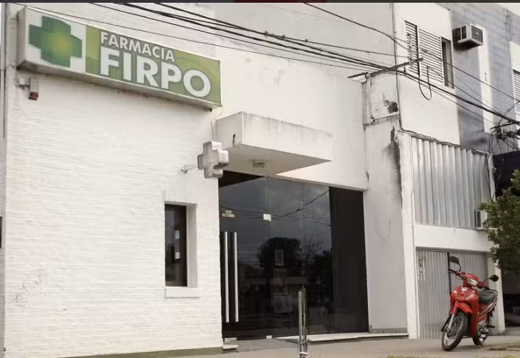Farmacia Firpo