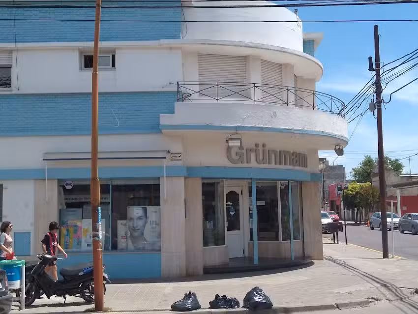Farmacia Gr&uuml;nmann