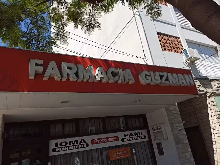 Farmacia Guzm&aacute;n de Farmacia Guzm&aacute;n Catena SCS