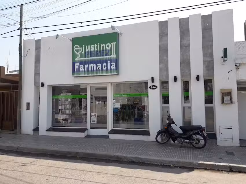 Farmacia Justino Perez II