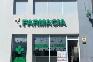 Farmacia La Peregrina