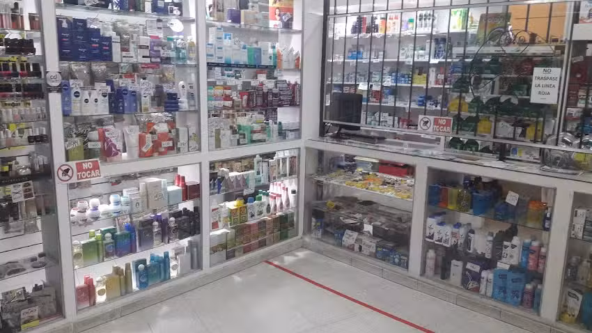 Farmacia La Plaza