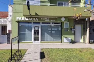 FARMACIA Liliana Mart&iacute;nez