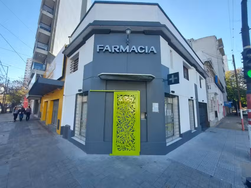 Farmacia Man&aacute;