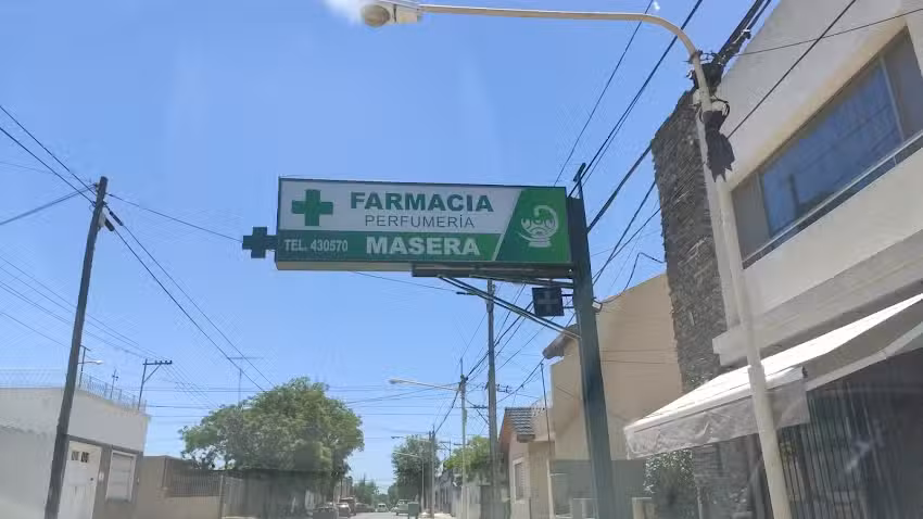 Farmacia Masera