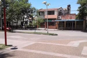 Farmacia Met&aacute;n