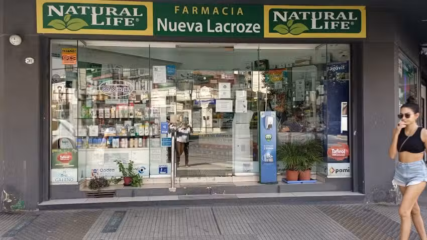 Farmacia Nueva Lacroze