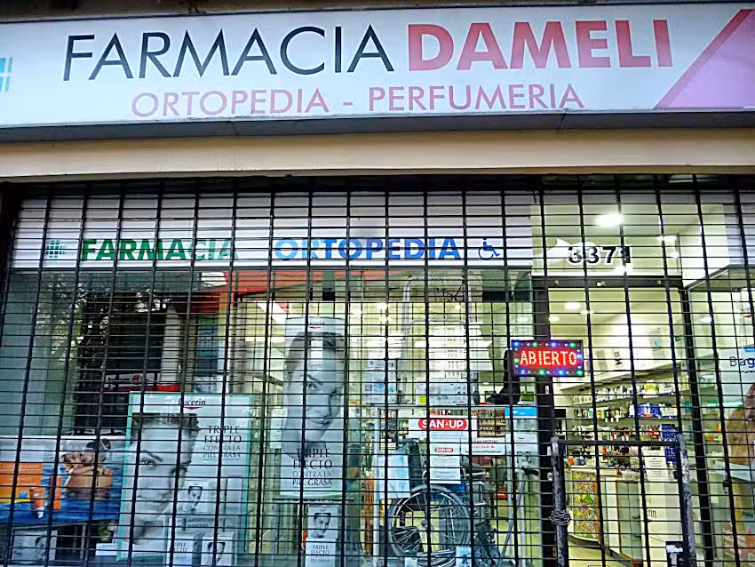 Farmacia, Ortopedia y Perfumer&iacute;a Dameli