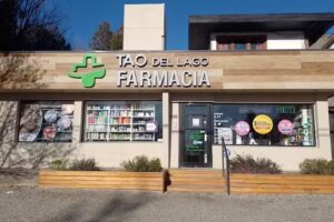 Farmacia Pir&eacute;n-huapi