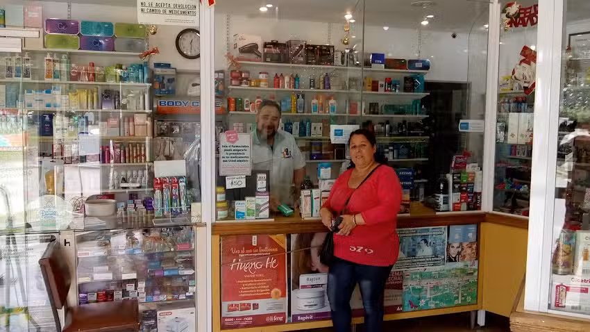 Farmacia Plaza La Carolina S.C.S.
