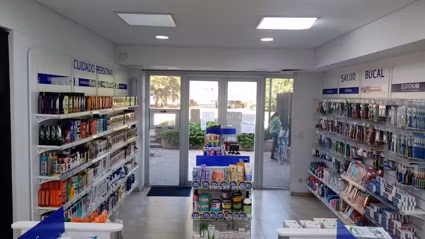 Farmacia Rp./ Los Lirios