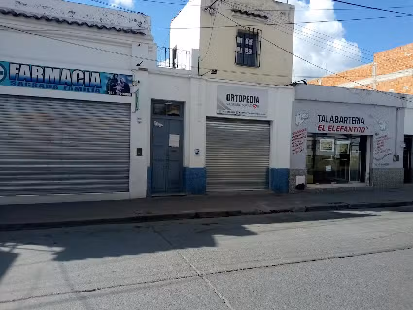 FARMACIA SAGRADA FAMILIA