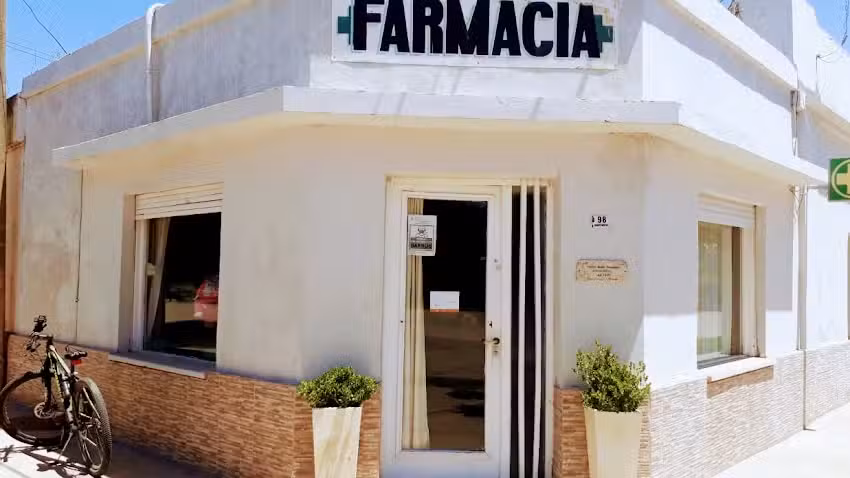 FARMACIA SALADINO