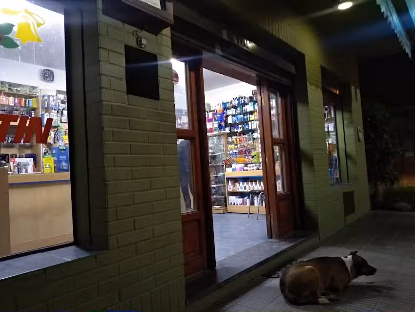 Farmacia San Mart&iacute;n