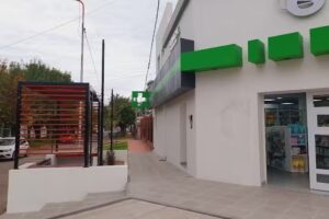 Farmacia San Mart&iacute;n
