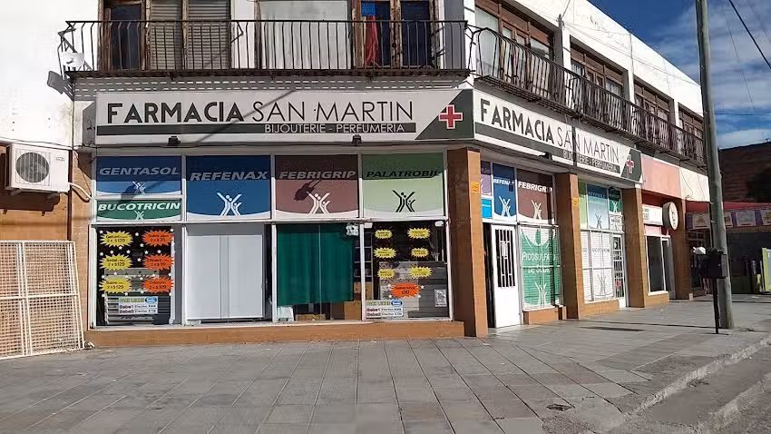 Farmacia San Mart&iacute;n y Rapipago