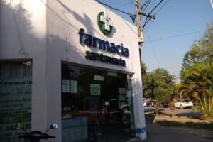 Farmacia Santa Maria.