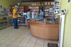 Farmacia Sebasti&aacute;n