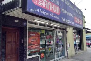 Farmacia Social Pi&ntilde;ero