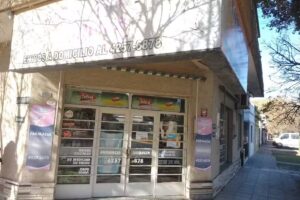 Farmacia Urquiza
