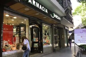 Farmacia y Perfumeria Jard&iacute;n