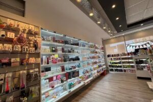 FARMACIA Y PERFUMERIA PAZ SCS