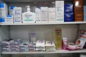 Farmacia y Perfumería Villa Strada