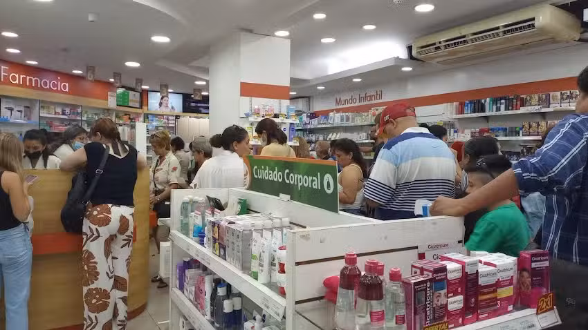 Farmacias Del Pueblo