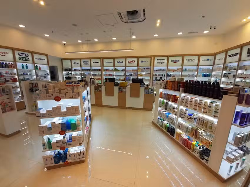 Farmacias RED Sucursal Paseo Libertad