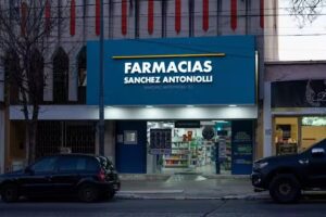 Farmacias Sanchez Antoniolli 31